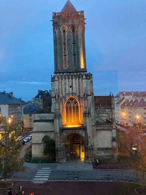 Appart 90M2 Lumineux, Centre, Vue Eglise Penchee Кан Экстерьер фото